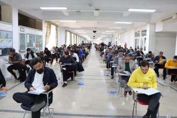 رقابت علمی ۳۶۷۵ داوطلب دکتری تخصصی ۱۴۰۵ در دانشگاه رازی